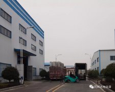 ＂雙雪＂涂料產(chǎn)銷兩旺，全力備貨春節(jié)市場！